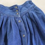 Comment upcyclez votre jupe en jean trop courte en jupe longue ?